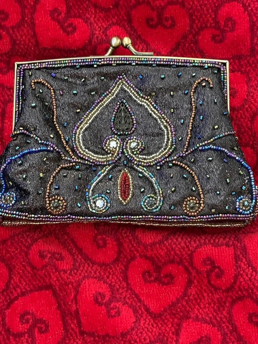 Vintage black clutch